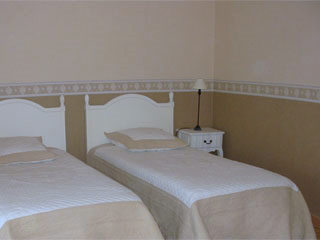 bedroom Eurydice